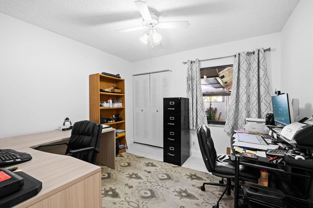 6167 NW 91st Avenue, Tamarac, FL 33321