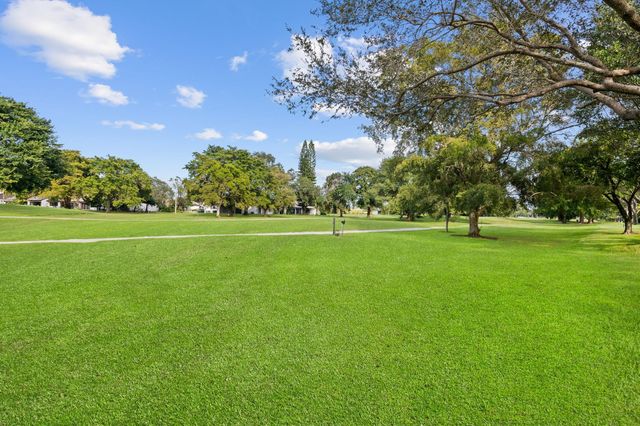 6167 NW 91st Avenue, Tamarac, FL 33321