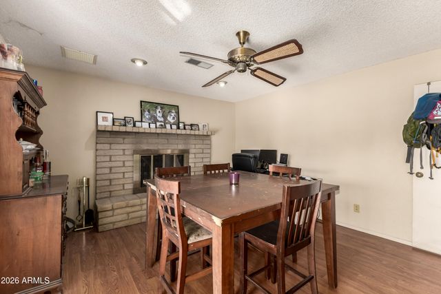 4415 W CALAVAR Road, Glendale, AZ 85306