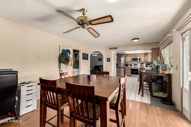 4415 W CALAVAR Road, Glendale, AZ 85306