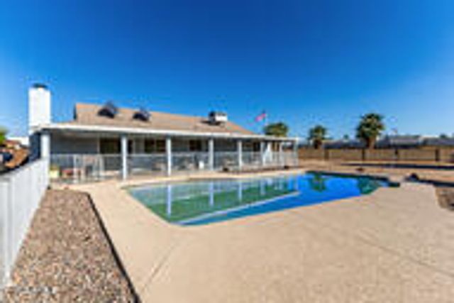 4415 W CALAVAR Road, Glendale, AZ 85306