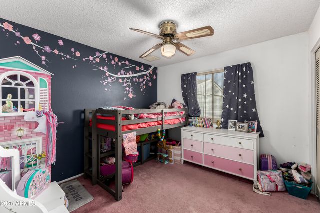 4415 W CALAVAR Road, Glendale, AZ 85306