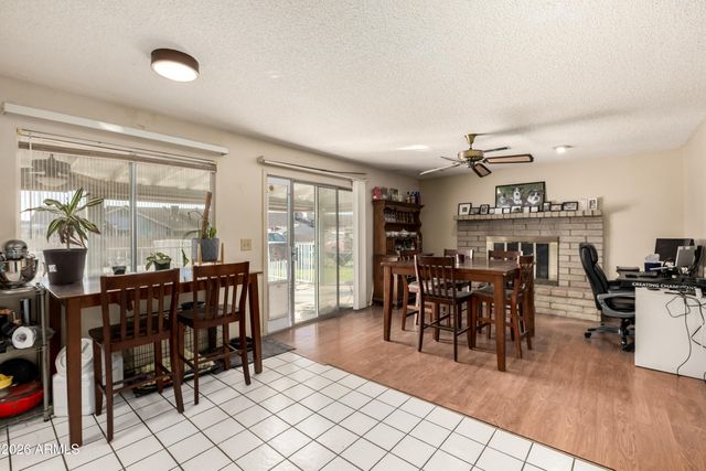 4415 W CALAVAR Road, Glendale, AZ 85306