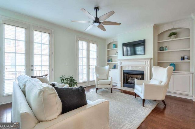 7205 Lowery Oak Drive, Roswell, GA 30075