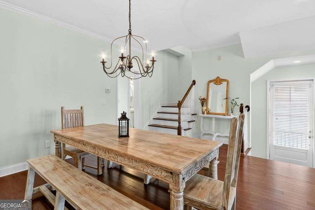 7205 Lowery Oak Drive, Roswell, GA 30075