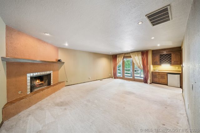 3116 E 71st Street, Tulsa, OK 74136