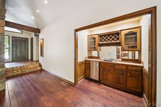 3116 E 71st Street, Tulsa, OK 74136