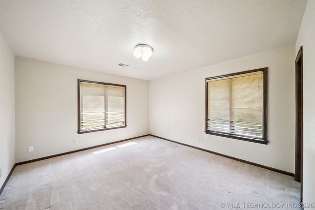 3116 E 71st Street, Tulsa, OK 74136