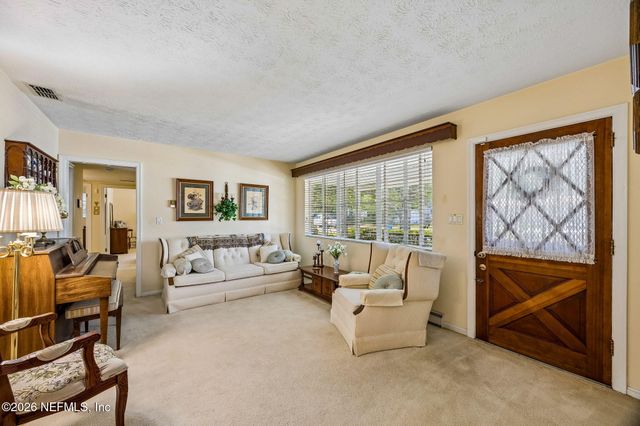 6818 MERRILL Court, Jacksonville, FL 32211