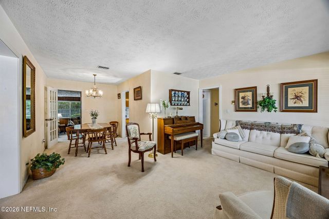6818 MERRILL Court, Jacksonville, FL 32211