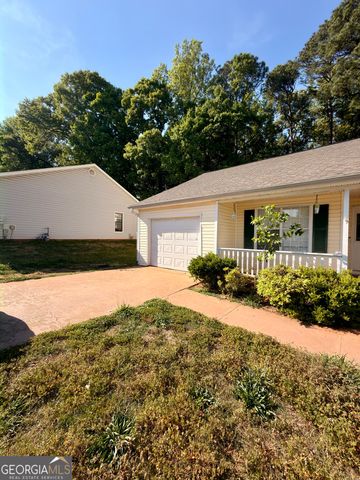 235 Oak Circle N, Stockbridge, GA 30281