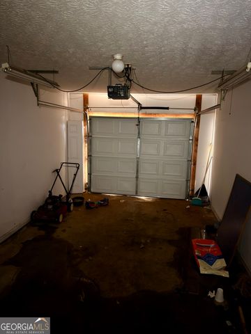 235 Oak Circle N, Stockbridge, GA 30281