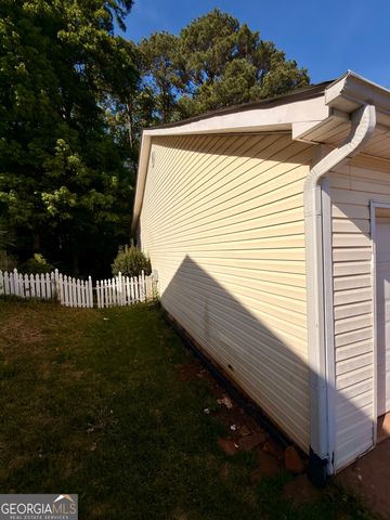 235 Oak Circle N, Stockbridge, GA 30281