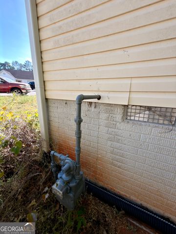 235 Oak Circle N, Stockbridge, GA 30281