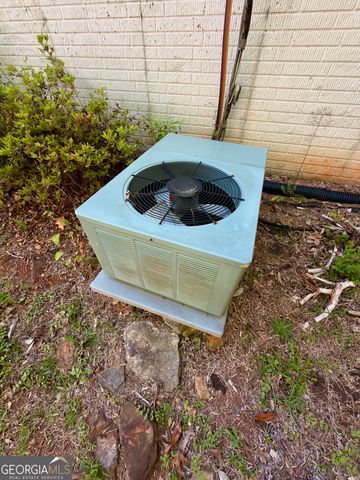 235 Oak Circle N, Stockbridge, GA 30281