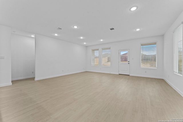 1209 Twisted Creek, New Braunfels, TX 78130