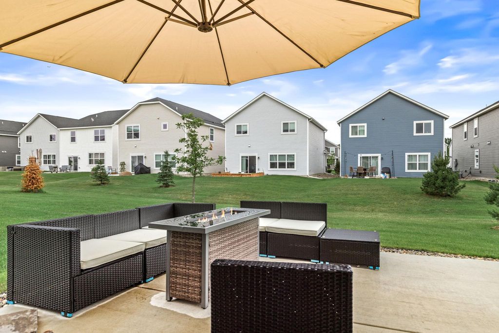 6822 102nd Street S, Cottage Grove, MN 55016 — photo 2