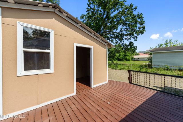 184 Hoxie Street, Biloxi, MS 39530