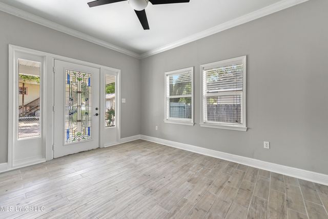 184 Hoxie Street, Biloxi, MS 39530