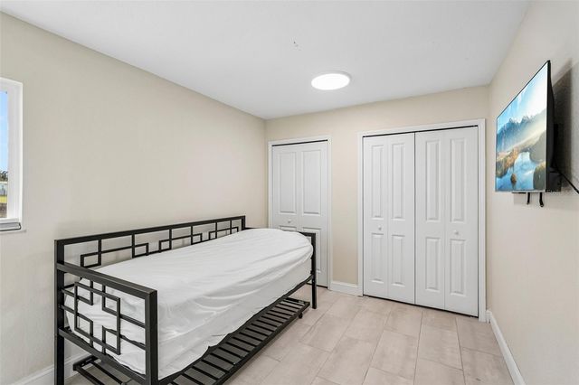 289 W TARPON BOULEVARD NW, Port Charlotte, FL 33952