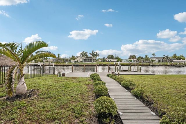 289 W TARPON BOULEVARD NW, Port Charlotte, FL 33952