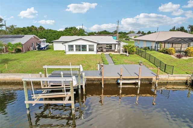 289 W TARPON BOULEVARD NW, Port Charlotte, FL 33952