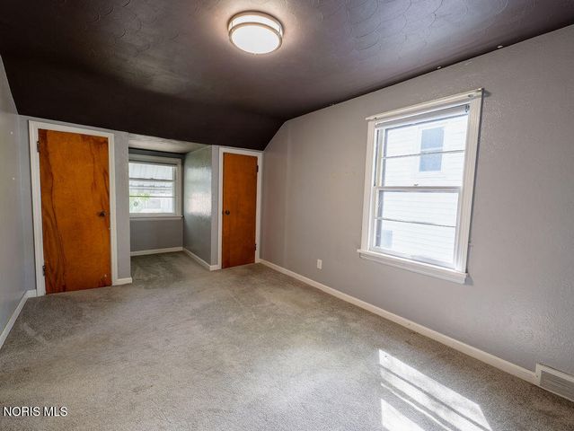 3915 Seckinger Drive, Toledo, OH 43613