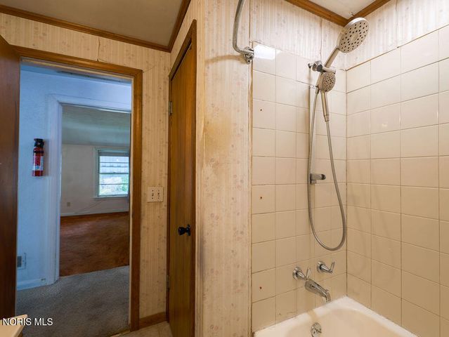 3915 Seckinger Drive, Toledo, OH 43613