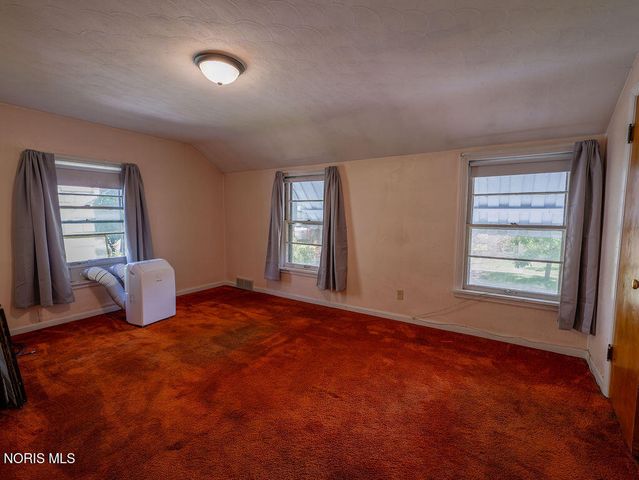 3915 Seckinger Drive, Toledo, OH 43613