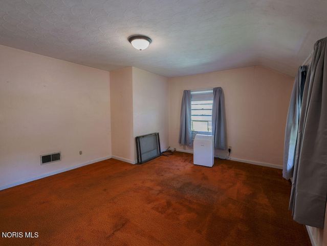 3915 Seckinger Drive, Toledo, OH 43613