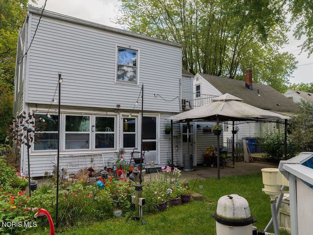 3915 Seckinger Drive, Toledo, OH 43613