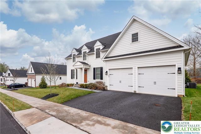 4574 Old Saucon Road, Upper Saucon Twp, PA 18015