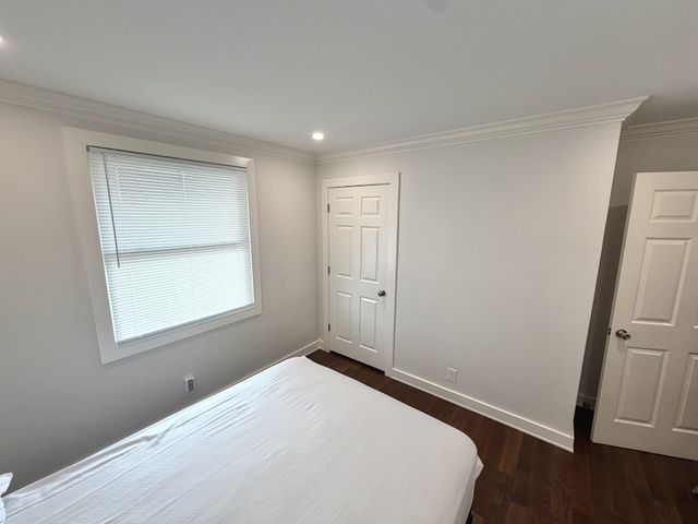 233 Riverwood Dr, Hendersonville, TN 37075