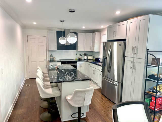 233 Riverwood Dr, Hendersonville, TN 37075