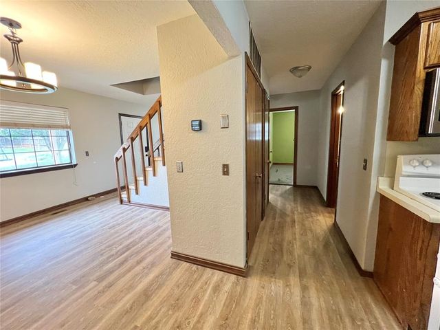 714 N 5th Street, Weatherford, OK 73096