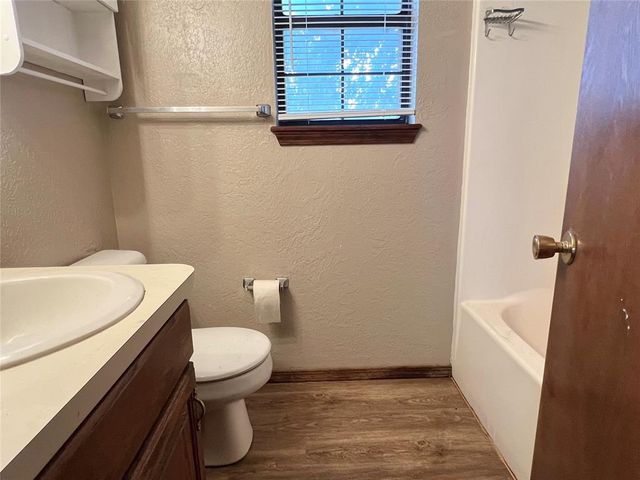 714 N 5th Street, Weatherford, OK 73096