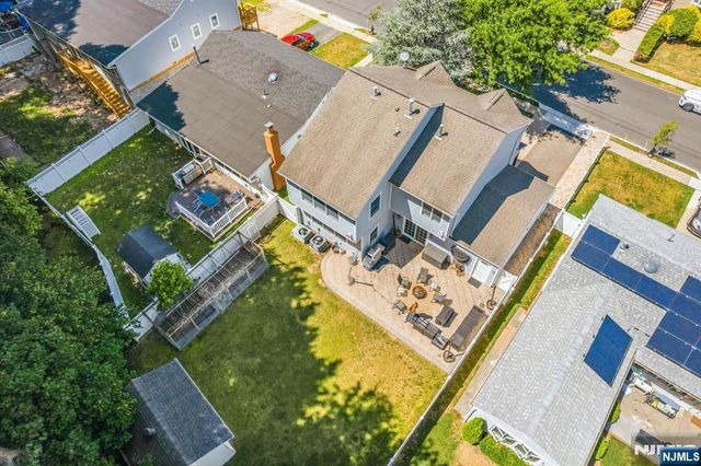 118 Howard Avenue, Rochelle Park, NJ 07662
