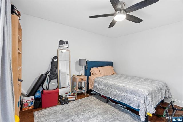 118 Howard Avenue, Rochelle Park, NJ 07662