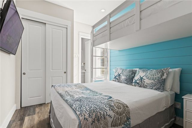 152 Sea Rocket Lane, Port Aransas, TX 78373