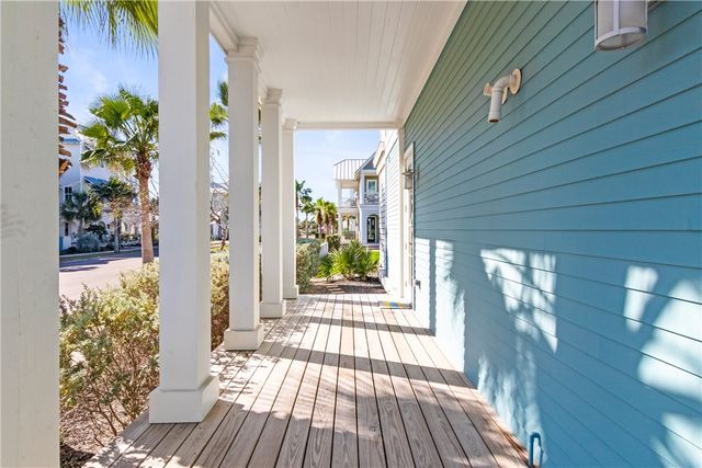 152 Sea Rocket Lane, Port Aransas, TX 78373