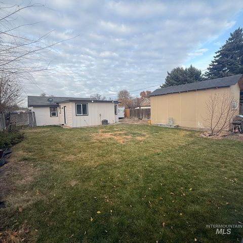 211 Shoshone, Nampa, ID 83651