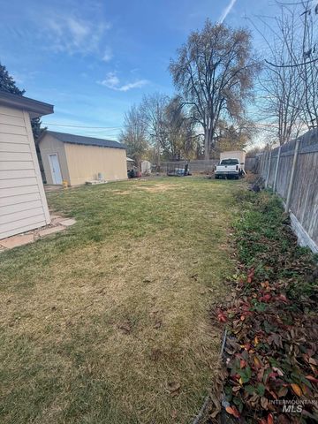 211 Shoshone, Nampa, ID 83651
