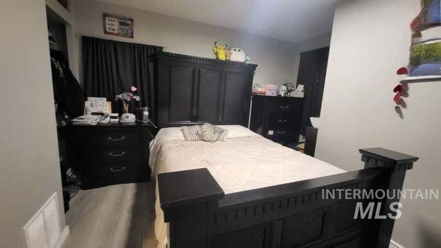 211 Shoshone, Nampa, ID 83651