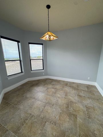 443 Bridlegate Blvd, Bandera, TX 78003