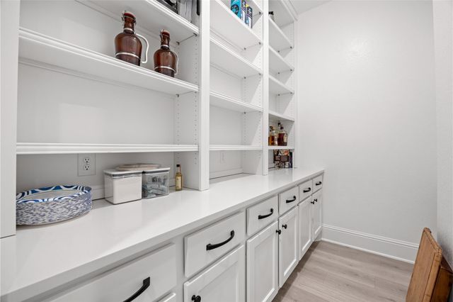 4810 Creekbend Drive, Fulshear, TX 77441