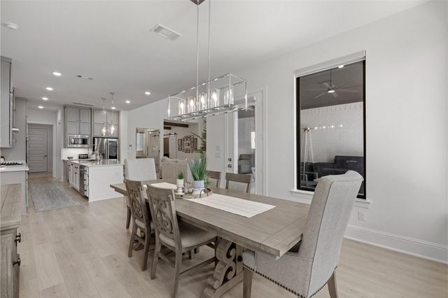 4810 Creekbend Drive, Fulshear, TX 77441