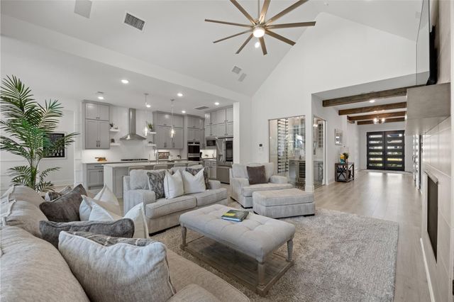 4810 Creekbend Drive, Fulshear, TX 77441