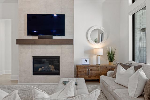 4810 Creekbend Drive, Fulshear, TX 77441