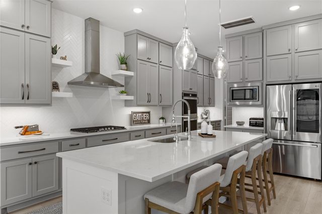 4810 Creekbend Drive, Fulshear, TX 77441