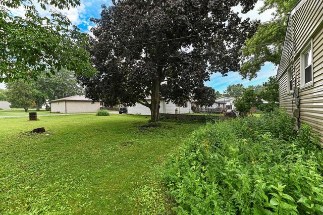 3430 Roberts STREET, Franksville, WI 53126